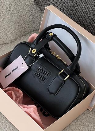 Сумка miu miu arcadie leather bag premium черный е.