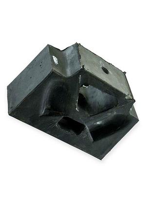 Подушка двигателя зил 5301, паз дизель задняя 1 отверстие vigo