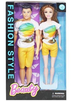 Уценка. набор "fashion style", вид 2 - небольшая трещинка на соединении на ноге куклы