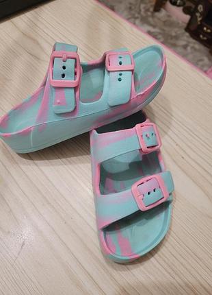 Шлепки, босоножки, сандалии