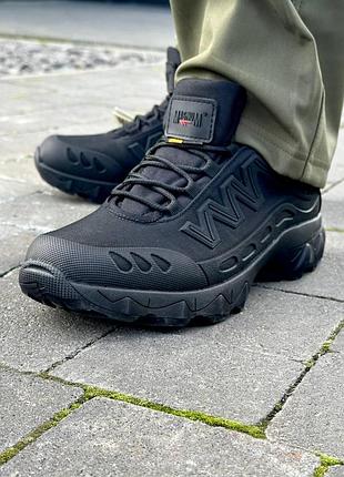 Кросівки magnum чорні 41