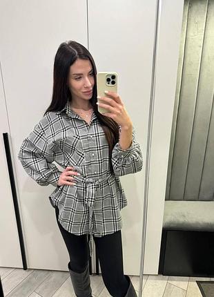 Сорочка в карту з пишним рукавом під пояс сірий