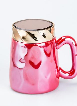 Чашка с крышкой 450 мл керамическая малиновая для чая и кофе стильная с зеркальной глазурью dm-11