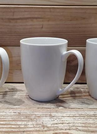 Набір порцелянових чашок