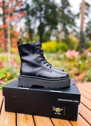 Ботинки dr.martens mono black premium без замка8 фото