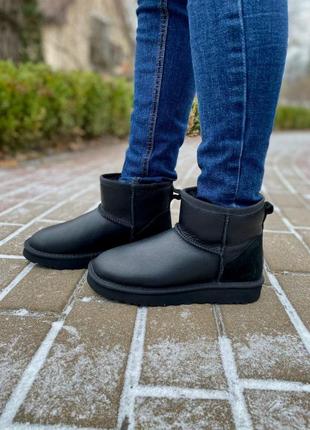 Ugg classic mini black leather🆕 шикарные женские угги 🆕 купить наложенный платёж3 фото