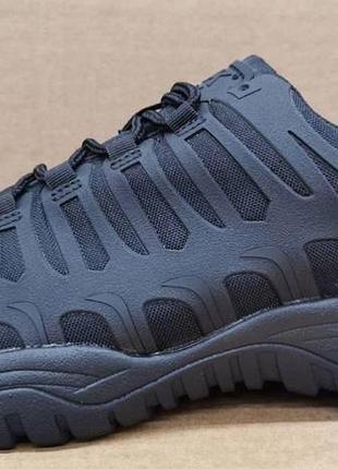 Кроссовки черные ак 41