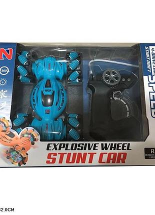 99-32 машинка перевертыш на аккумуляторе, свет, 2 цвета, рифленые колеса.