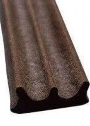 Ущільнювач самоклеючий(профільe)кор 9*4 мм/150 м