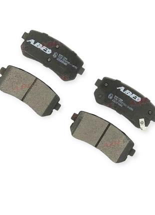 Колодки тормозные задние hyundai accent iii, tucson, ix35, kia ceed, cerato,rio ii (abe)