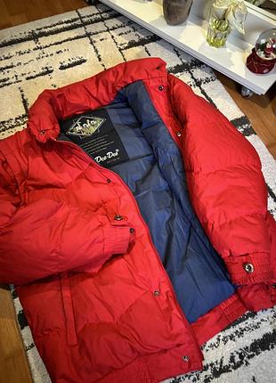 Пуховик на розмір 46.