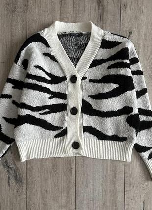 Кардиган в красивому принті