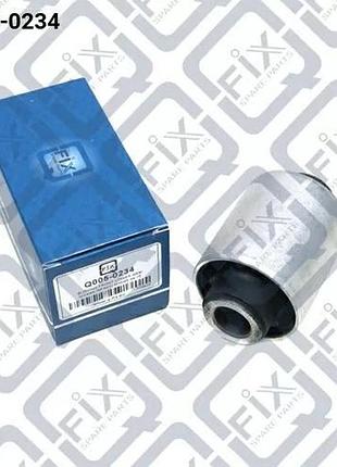 Сайлентблок переднего нижнего рычага, q005-0234