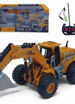 Екскаватор на радіокеруванні масштаб 1:22, пульт керування 27 mhz, працює від акумулятора 3.7 v, гумові шини,