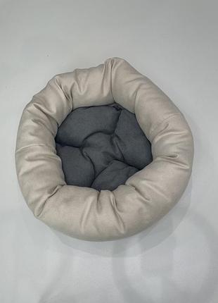 Лежак для котов и собак skypuff 80 см great ecru + gray