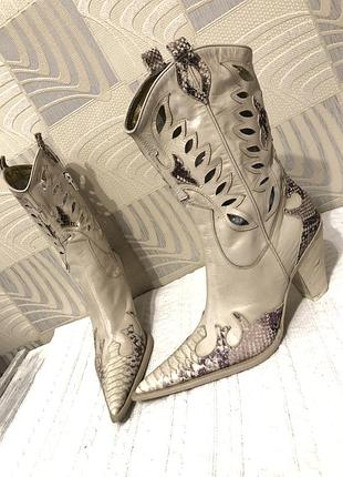 Козаки чоботи б в є нюанси