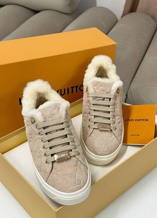 Кросівки преміум якості стиль lю луи , повний комплект