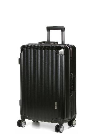 Французский ударопрочный чемодан из поликарбоната на 4-х колесах airtex paris 957