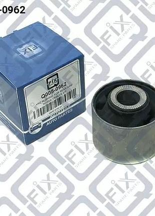 Сайлентблок заднего рычага, q005-0962