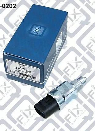 Датчик вмикання заднього ходу, q212-0202
