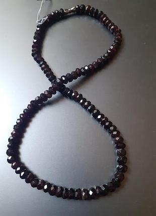 Ожерелье гранат в огранке