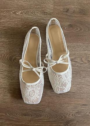 Очаровательные ажурные вышитые туфельки балетки в молочном цвете!!!