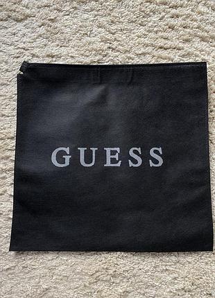 Guess 38x37