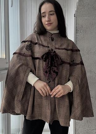 Вишуканий вінтажний кейп пончо із бантиком