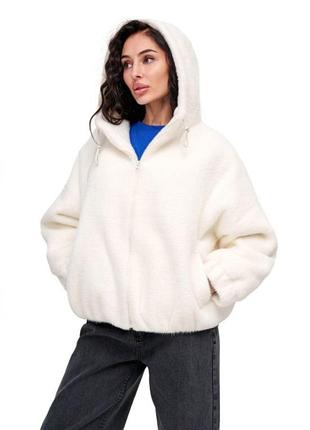 Эко шубка автоледи белый бомбер