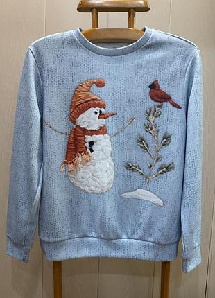 Свитер в наличии 26.