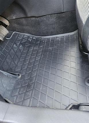 Гумові килимки 4 шт stingray premium для toyota auris 2012-2018 салонний килимок захисний для автомобіля ve-33