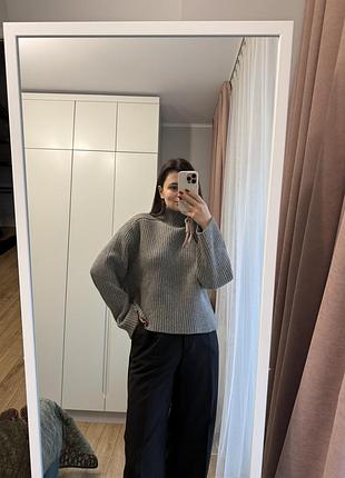 Серый свитер оверсайз h&amp;m