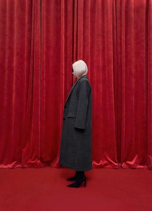 Жіноче пальто р-р м,  пошив оверсайз одягнене 2 рази без слідів експлуатації , пальтова тканина, демісезон