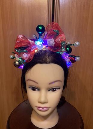 Новорічний обруч з вогниками