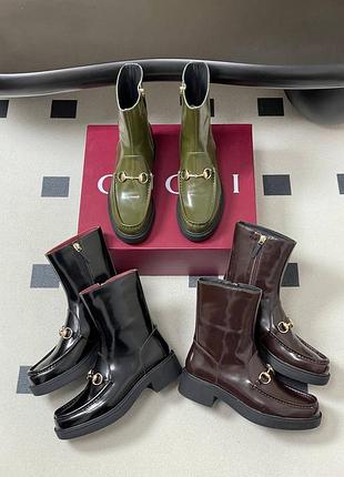 Ботинки женские