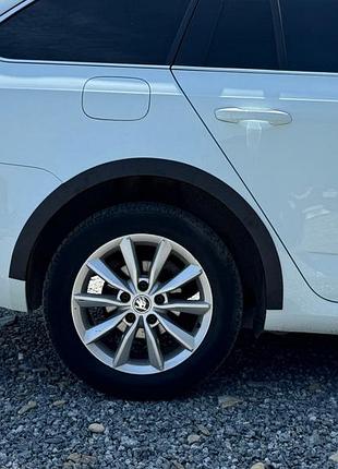 Накладки на арки для skoda octavia iii a7 2013-2019 черные abs-пластик комплект обвесов для тюнинга авто ve-33