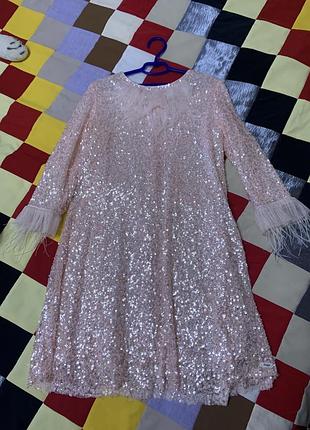 Шикарна сукня в паєтки на дівчинку ріст 146