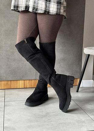 Женские ботинки
