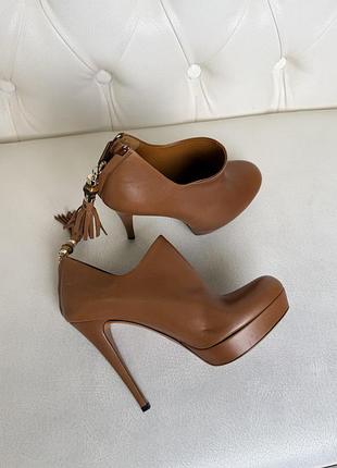 Ботільони gucci оригінал як нові