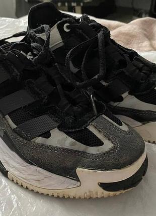 Кроссовки унисекс 36 размер