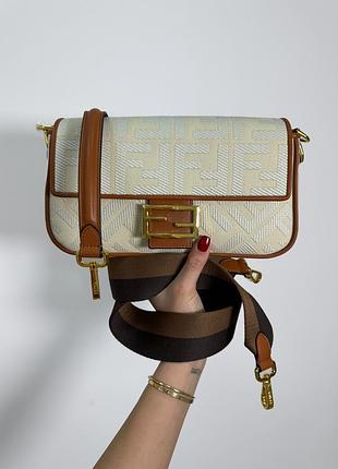 Fendi baguette ff embossed cream / brown bag sale 26х14х6