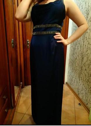 Жіноча вечірня святкова ошатна сукня р.48