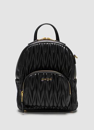 Женский кожаный рюкзак miu miu matelassé nappa black 21 х 27 х 15 см