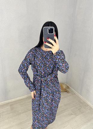 Гарна сукня квітковий принт