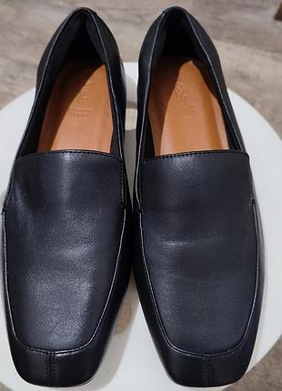 Кожаные лоферы