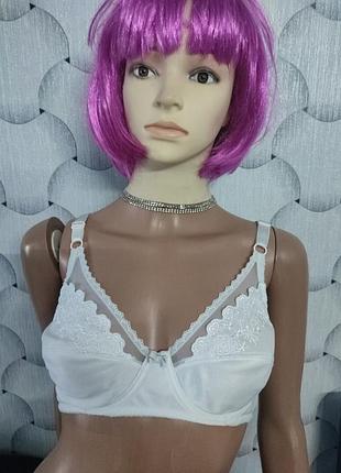 Бюстгалтер на косточке