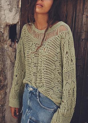 Zara оливковий светр л зара