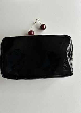 Косметичка лакована