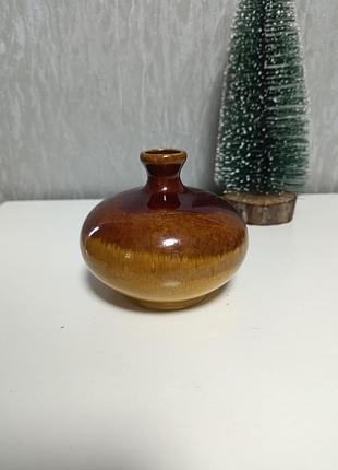 Ваза декоративна