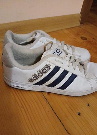 Кроссовки 38 размер